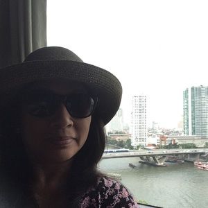 Meet your Posher, Tina